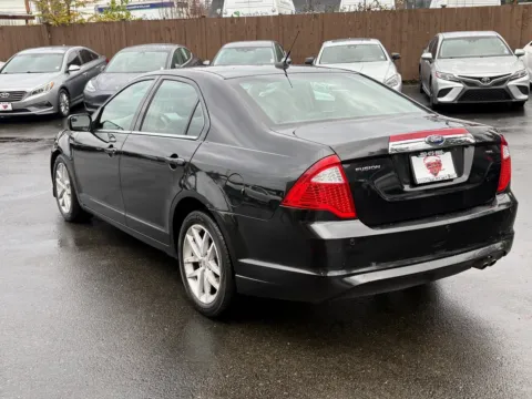 More photos of 2012 Ford Fusion SEL at 9999 Auto Center, WA