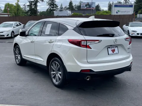 More photos of 2019 Acura RDX Technology Package at 9999 Auto Center, WA
