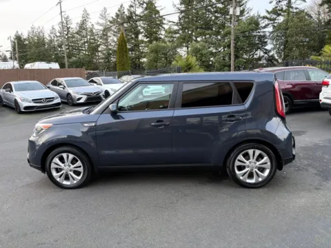 More photos of 2016 Kia Soul Plus at 9999 Auto Center, WA