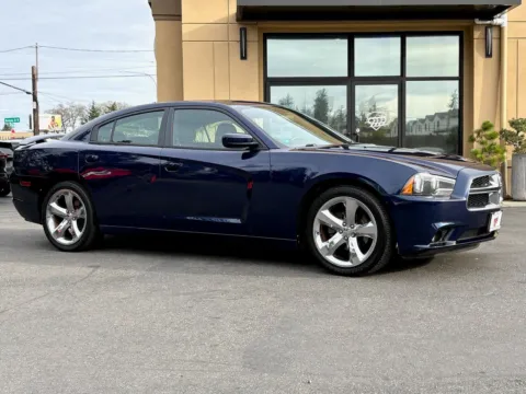 Blue 2013 Dodge Charger SXT for sale in Lakewood, WA