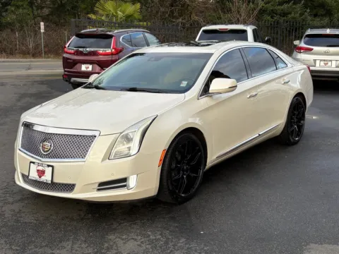 Another view of 2014 Cadillac XTS Luxury for sale in Lakewood, WA at 9999 Auto Center