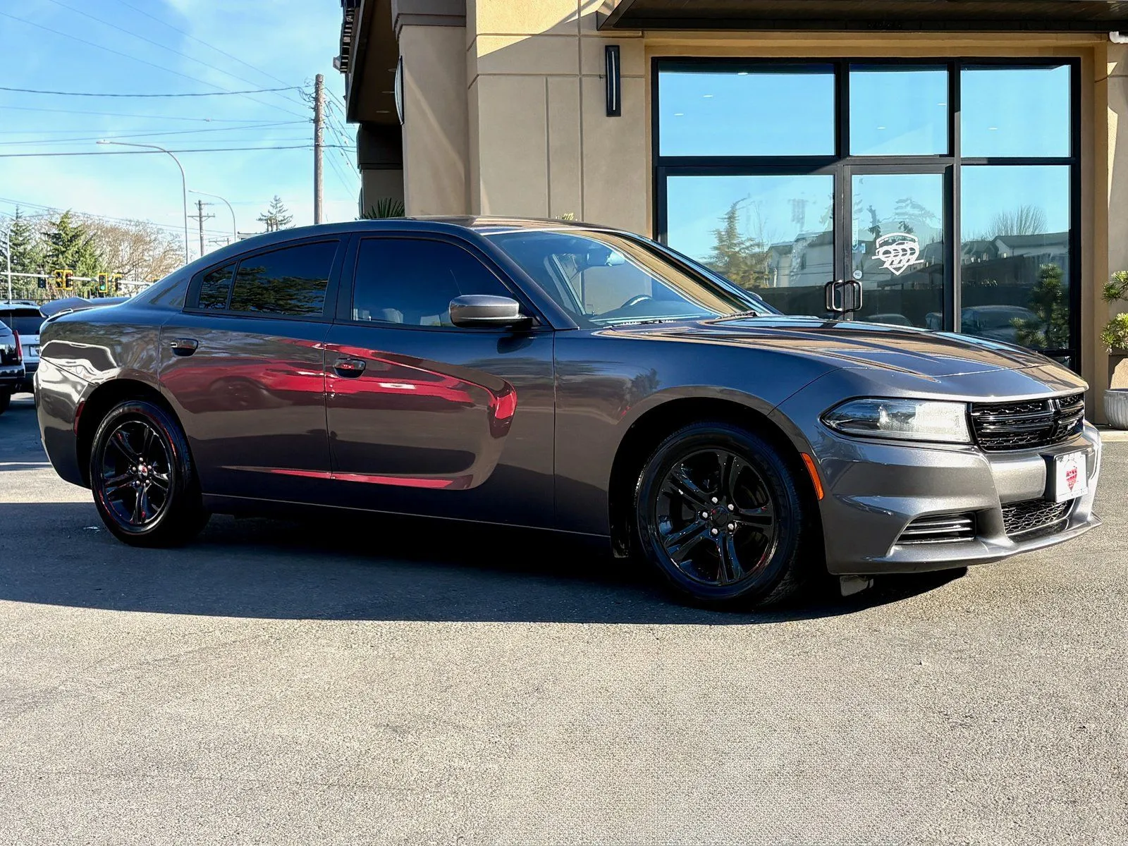 Used 2019 Dodge Charger SXT for sale in Lakewood, WA at 9999 Auto