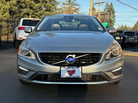 More photos of 2018 Volvo S60 T5 Dynamic at 9999 Auto Center, WA