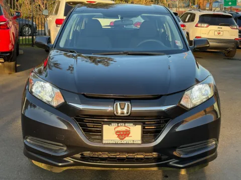 Photos of 2016 Honda HR-V LX for sale in Lakewood, WA at 9999 Auto Center