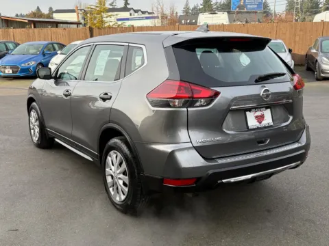 More photos of 2018 Nissan Rogue S at 9999 Auto Center, WA