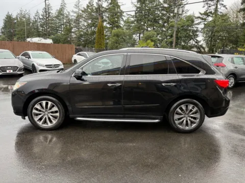 More photos of 2014 Acura MDX 3.5L Technology Package at 9999 Auto Center, WA