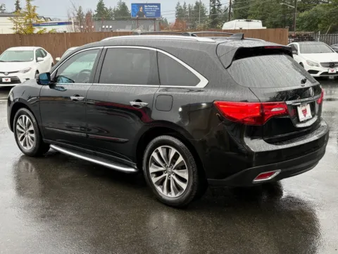 More photos of 2014 Acura MDX 3.5L Technology Package at 9999 Auto Center, WA