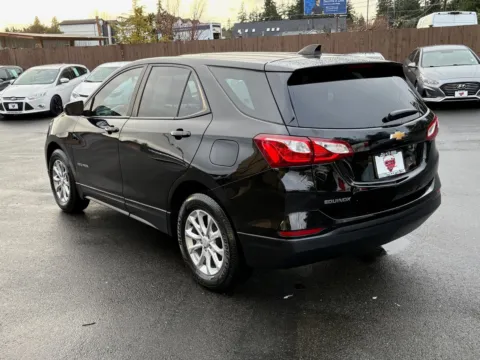 More photos of 2020 Chevrolet Equinox LS at 9999 Auto Center, WA