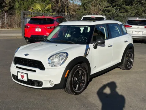 Another view of 2013 MINI Cooper S Countryman for sale in Lakewood, WA at 9999 Auto Center