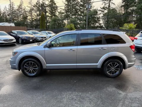 More photos of 2017 Dodge Journey SE at 9999 Auto Center, WA