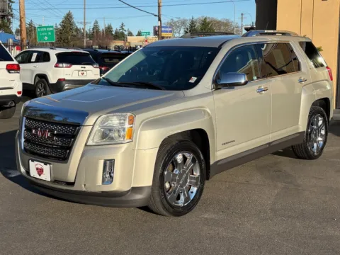 More photos of 2014 GMC Terrain SLT-2 at 9999 Auto Center, WA