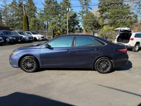 More photos of 2015 Toyota Camry LE at 9999 Auto Center, WA
