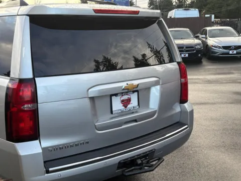 More photos of 2015 Chevrolet Suburban LTZ at 9999 Auto Center, WA