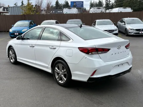 More photos of 2019 Hyundai Sonata Limited at 9999 Auto Center, WA