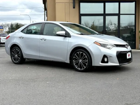 Silver 2014 Toyota Corolla S Plus for sale in Lakewood, WA