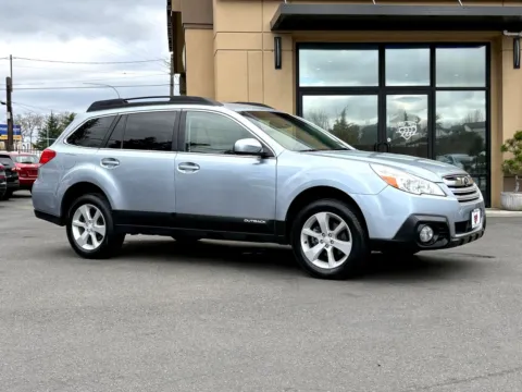Silver 2013 Subaru Outback 2.5i Premium for sale in Lakewood, WA