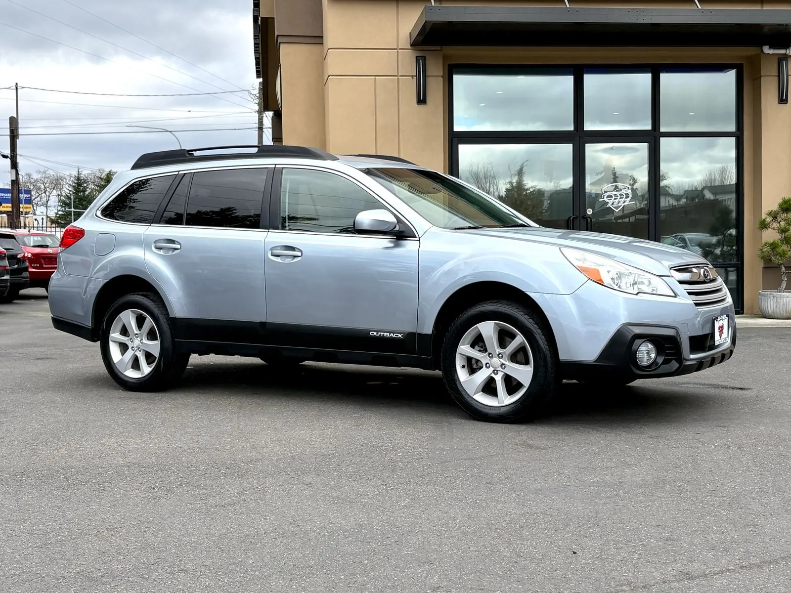 Silver 2013 Subaru Outback 2.5i Premium for sale in Lakewood, WA