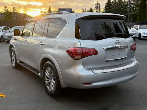 More photos of 2016 INFINITI QX80 at 9999 Auto Center, WA