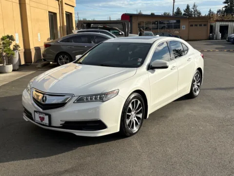 More photos of 2015 Acura TLX at 9999 Auto Center, WA
