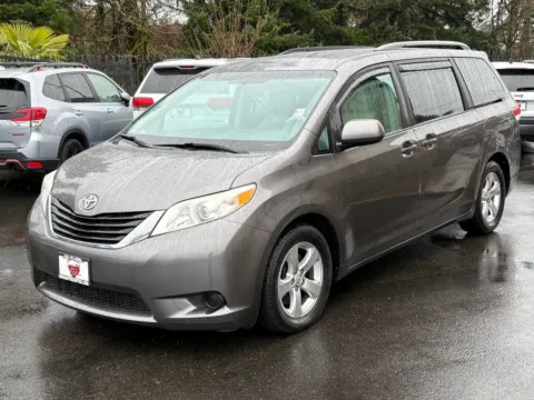 Another view of 2013 Toyota Sienna LE for sale in Lakewood, WA at 9999 Auto Center