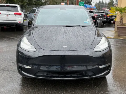 Photos of 2020 Tesla Model Y Long Range for sale in Lakewood, WA at 9999 Auto Center