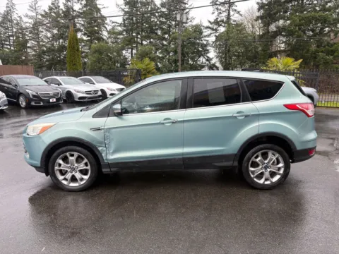 More photos of 2013 Ford Escape SEL at 9999 Auto Center, WA