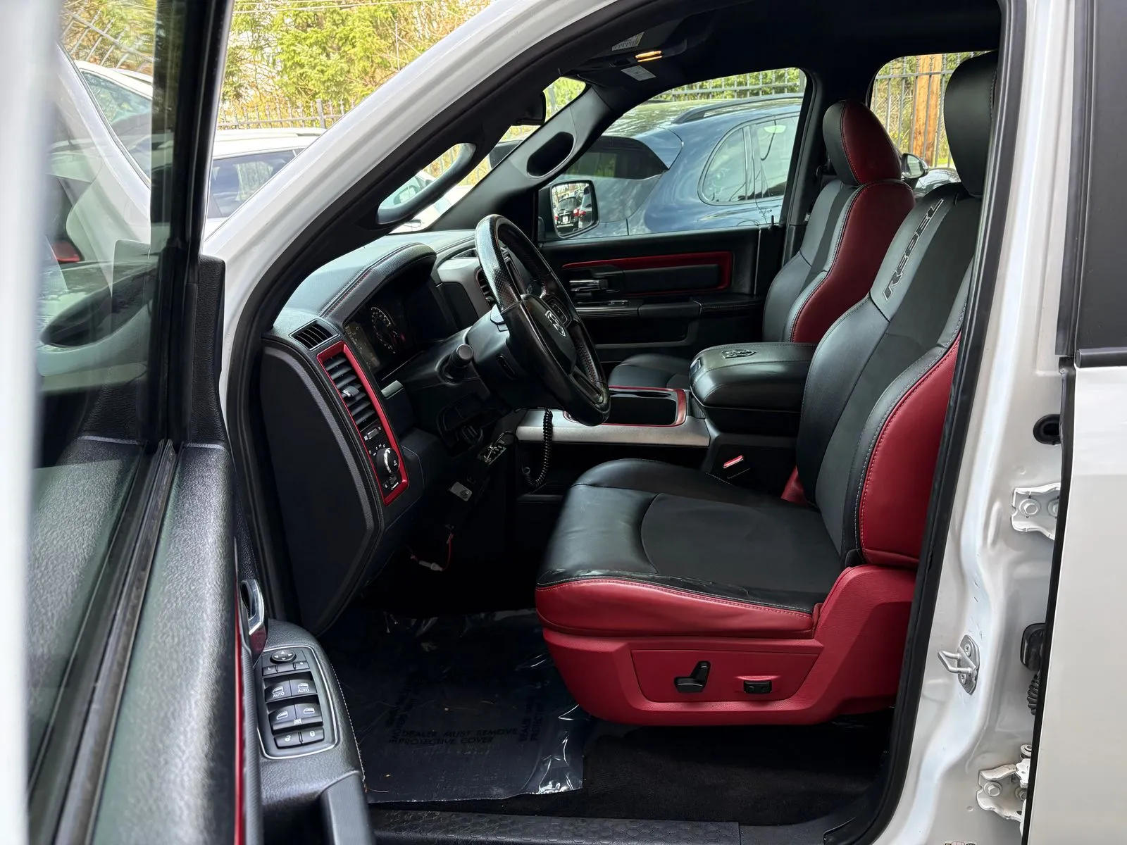 Ram 1500 photo 11
