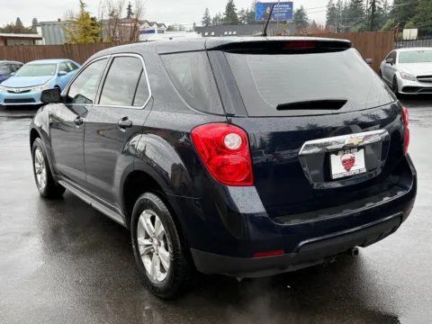 More photos of 2015 Chevrolet Equinox LS at 9999 Auto Center, WA