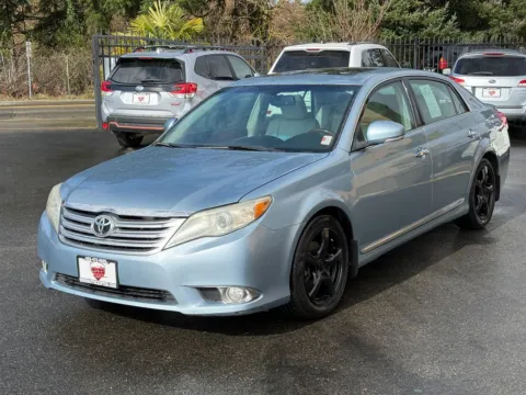 Another view of 2011 Toyota Avalon Limited for sale in Lakewood, WA at 9999 Auto Center