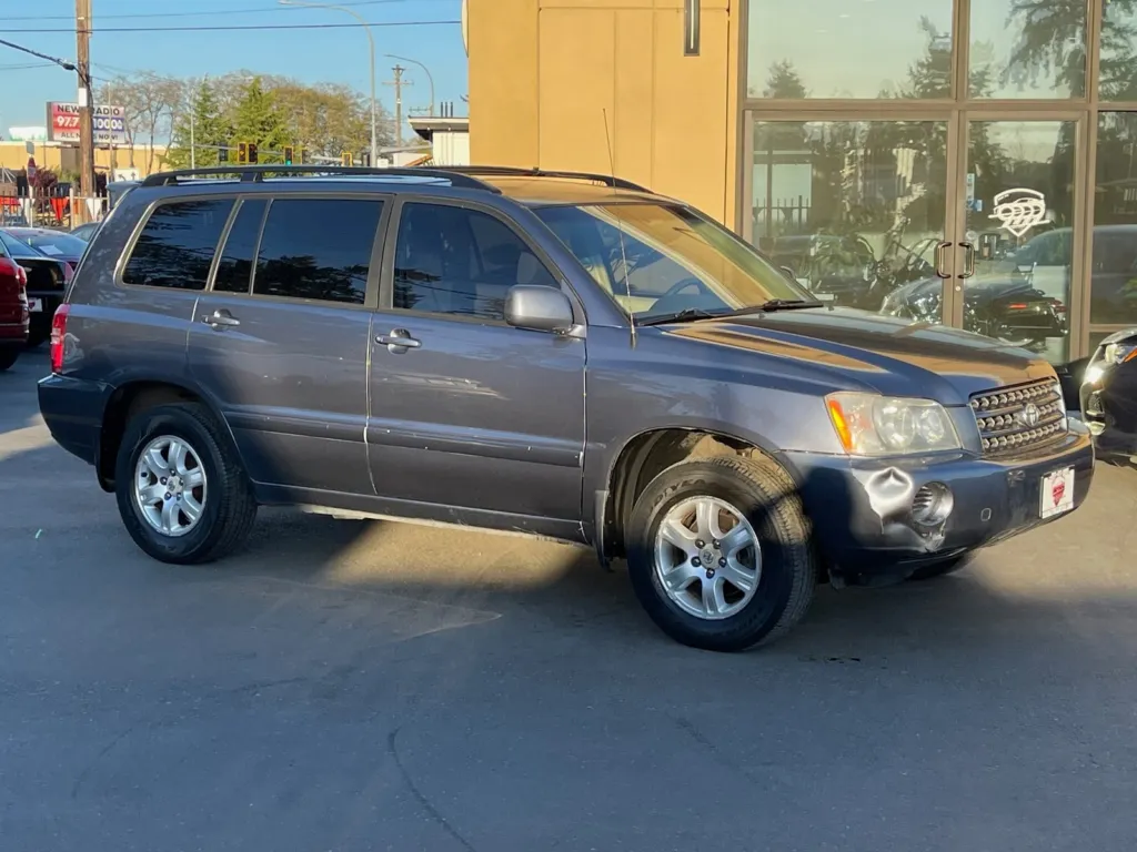 2002 Toyota Highlander Limited for sale in Lakewood, WA