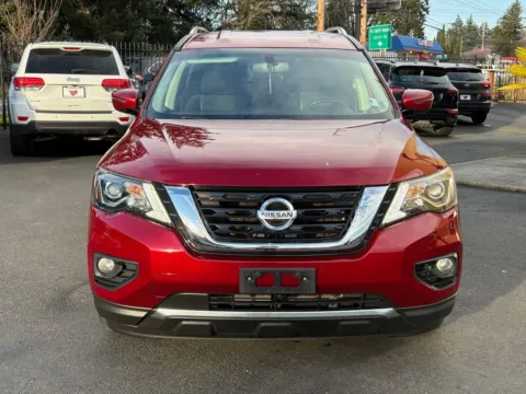 Photos of 2018 Nissan Pathfinder SV for sale in Lakewood, WA at 9999 Auto Center