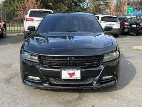 Photos of 2017 Dodge Charger SXT for sale in Lakewood, WA at 9999 Auto Center