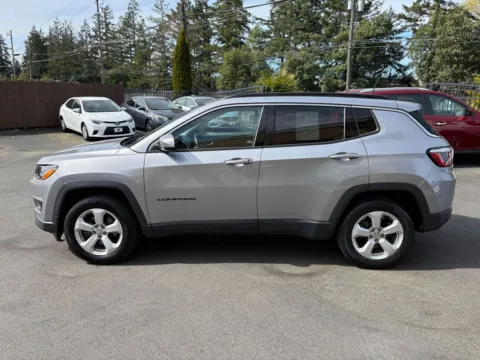 More photos of 2018 Jeep Compass Latitude at 9999 Auto Center, WA
