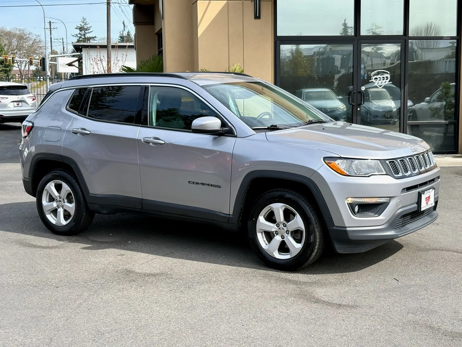 Silver 2018 Jeep Compass Latitude for sale in Lakewood, WA
