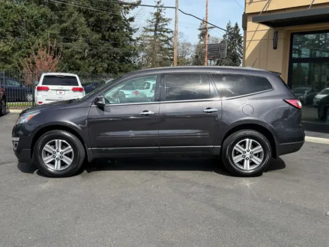 More photos of 2017 Chevrolet Traverse LT at 9999 Auto Center, WA