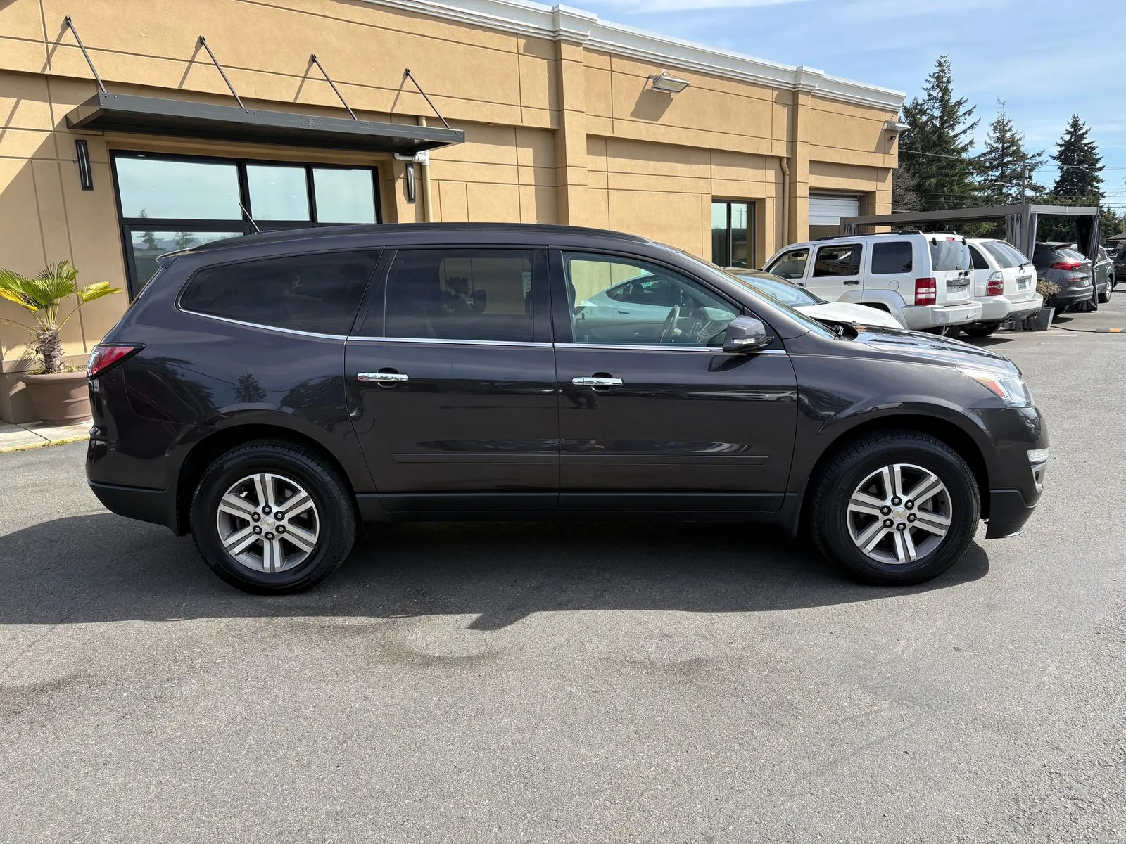 Chevrolet Traverse photo 4