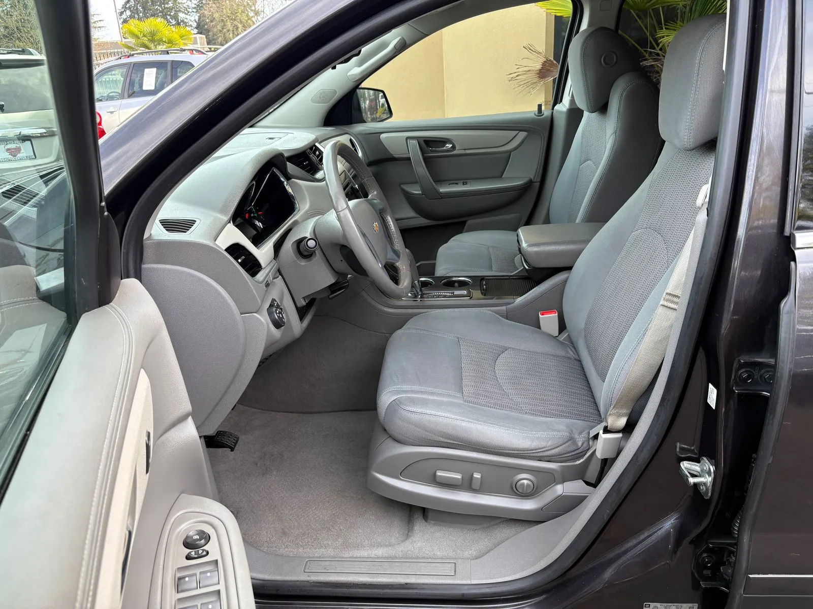 Chevrolet Traverse photo 10