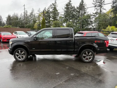 More photos of 2016 Ford F-150 XLT at 9999 Auto Center, WA