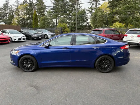More photos of 2014 Ford Fusion Titanium at 9999 Auto Center, WA