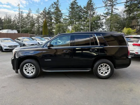 More photos of 2015 GMC Yukon SLT at 9999 Auto Center, WA