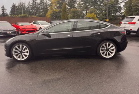 More photos of 2020 Tesla Model 3 Standard Range Plus at 9999 Auto Center, WA