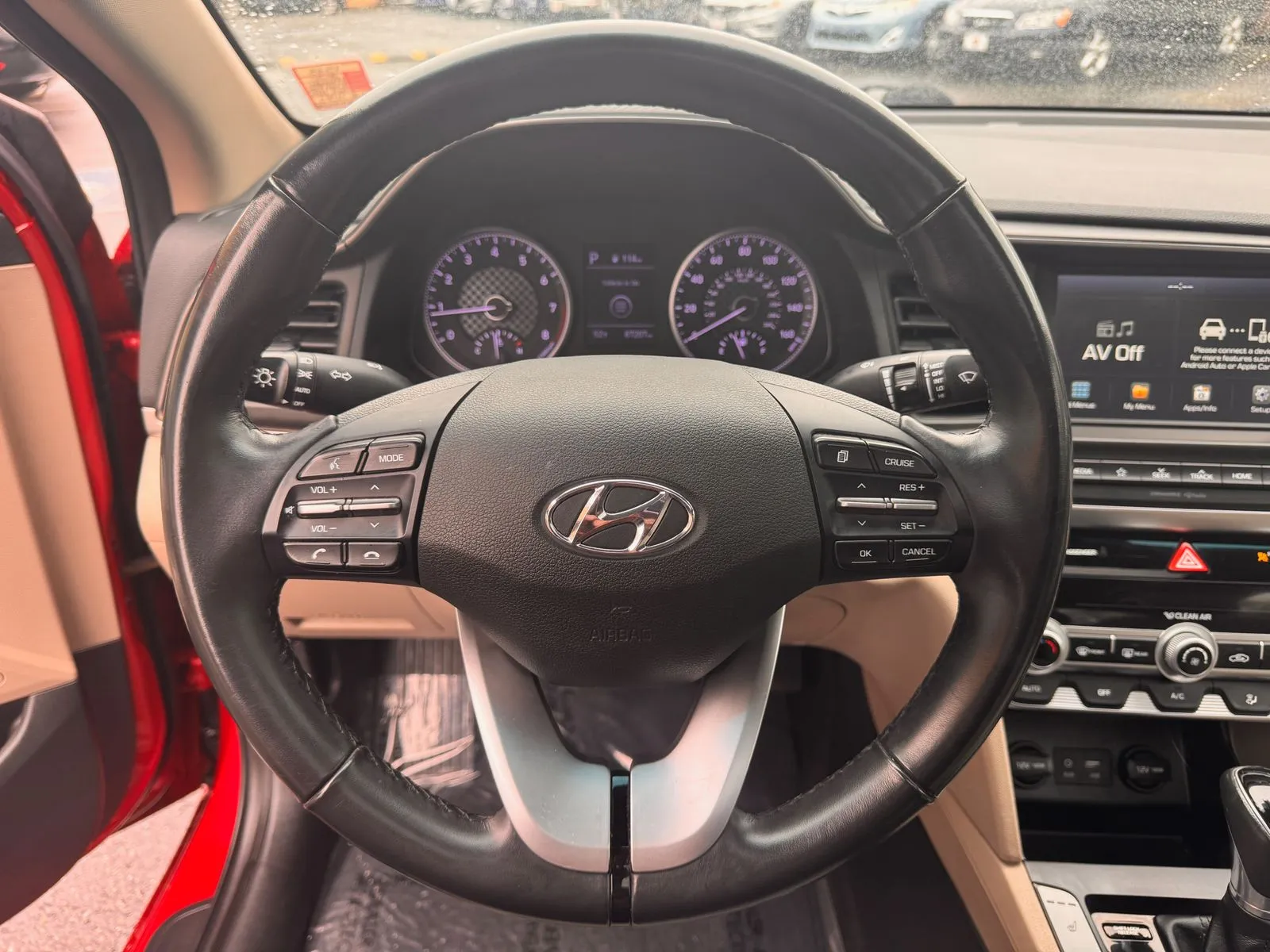 Hyundai Elantra photo 30