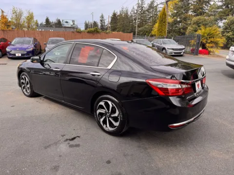 More photos of 2017 Honda Accord EX at 9999 Auto Center, WA