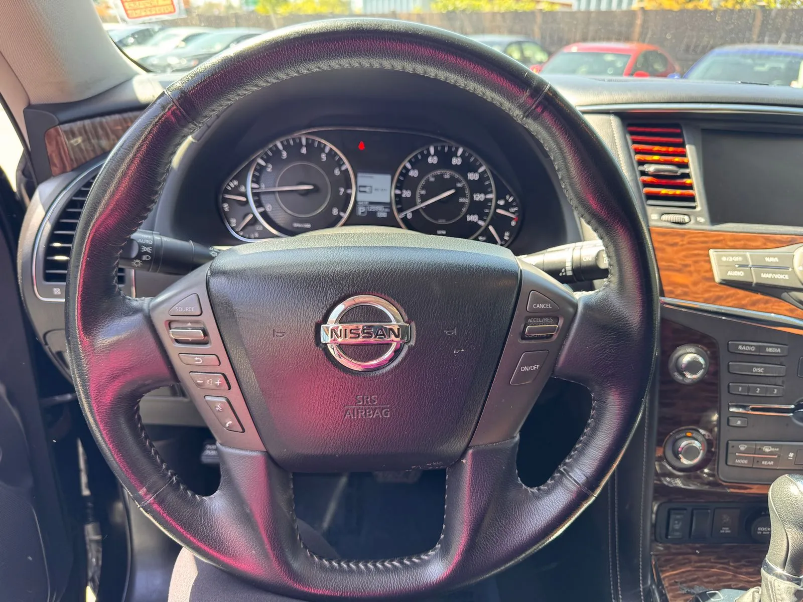 Nissan Armada photo 30