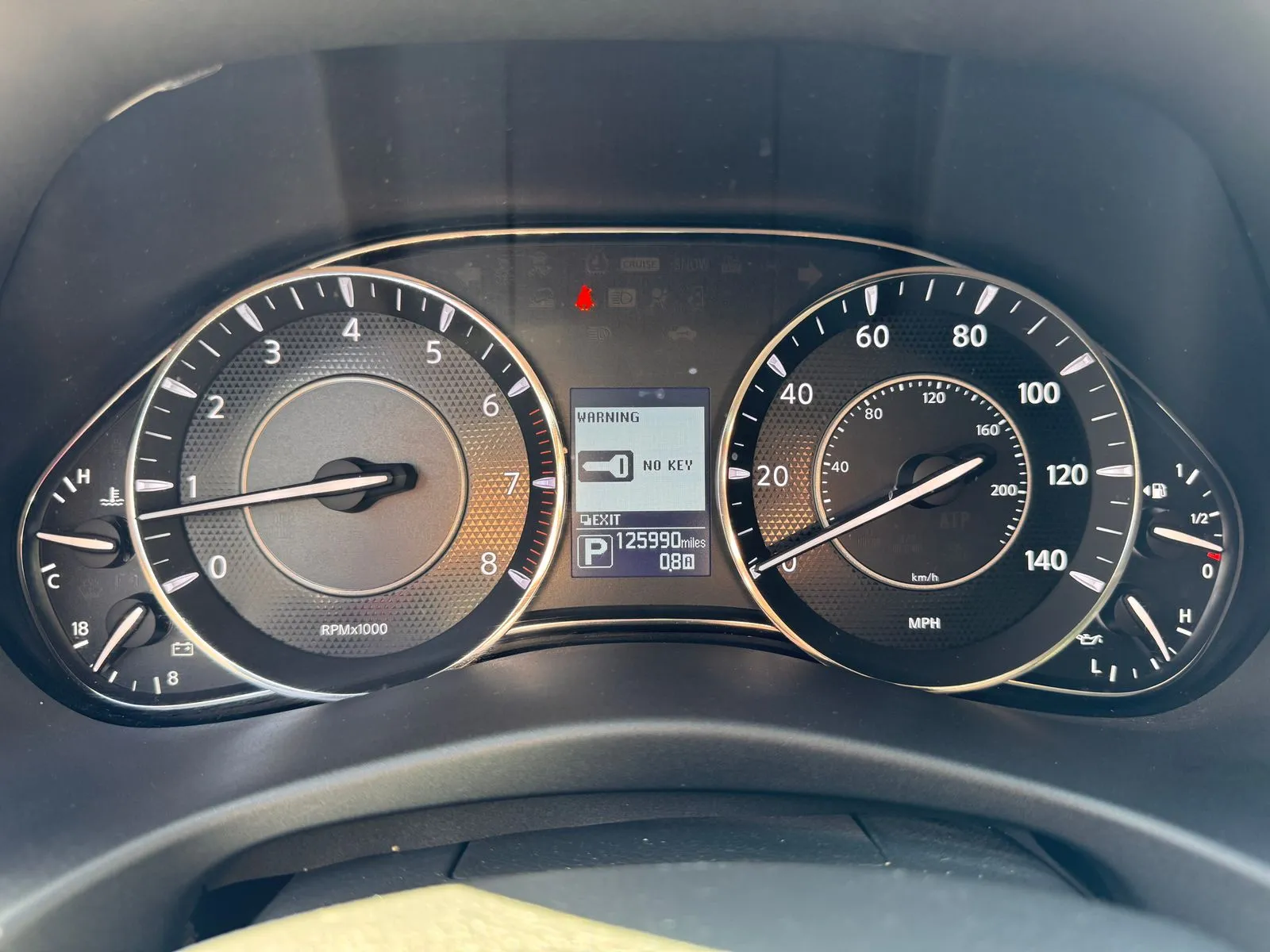 Nissan Armada photo 33