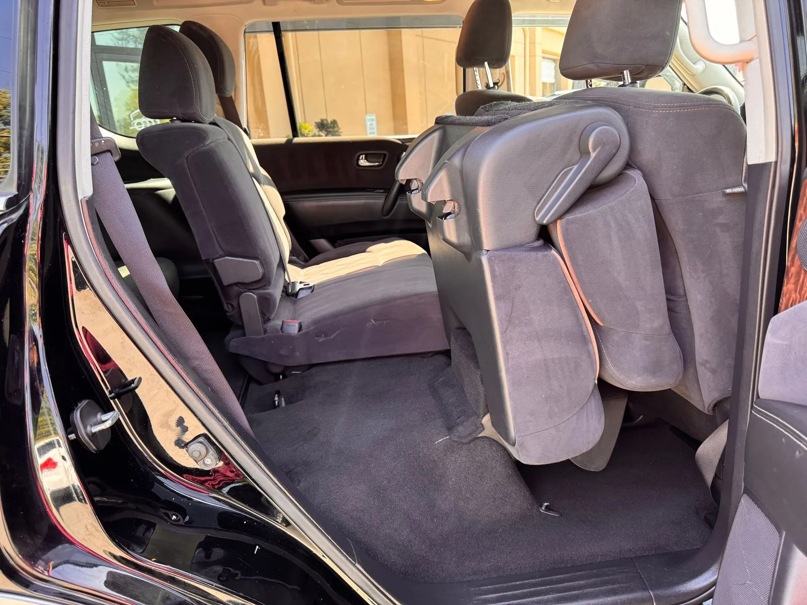 Nissan Armada photo 21