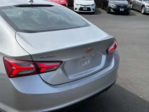 Used 2022 Chevrolet Malibu LT for sale in Lakewood, WA at 9999