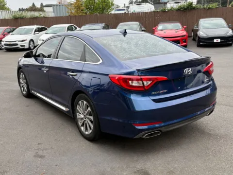 More photos of 2016 Hyundai Sonata Sport at 9999 Auto Center, WA