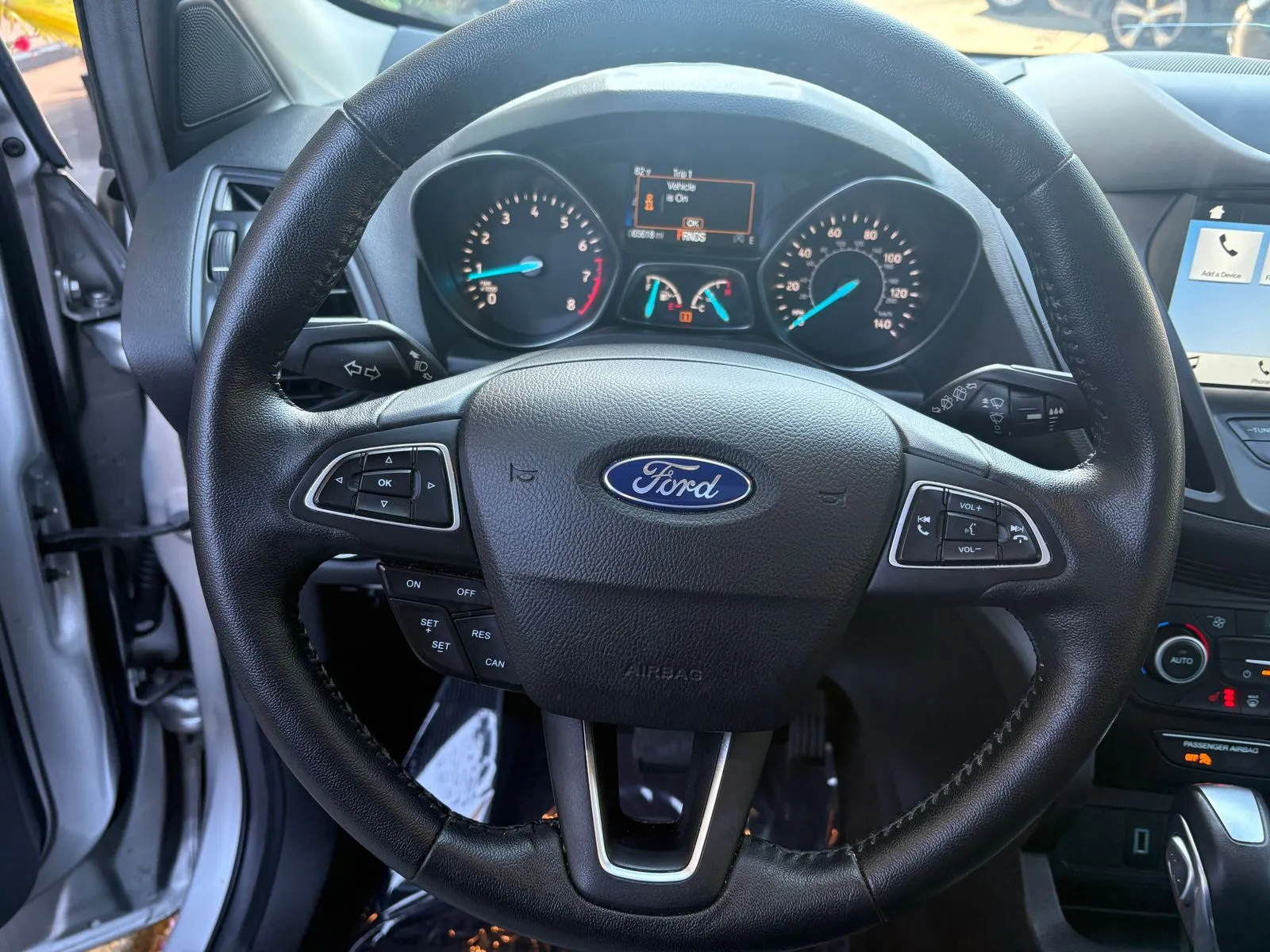 Ford Escape photo 29