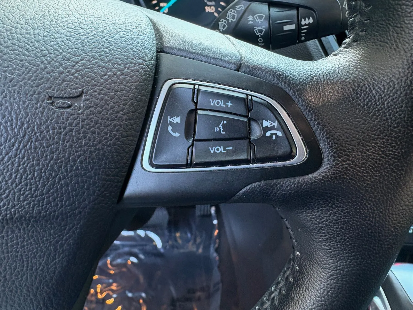 Ford Escape photo 30